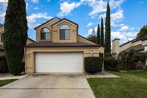 541 Mockingbird Ln, Oakley, CA 94561 photo 1