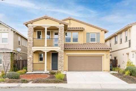 4743 Dundee St, Antioch, CA 94531 photo 1