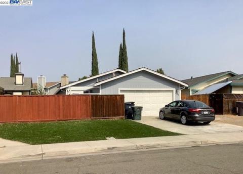 485 Allisha Ln, Tracy, CA 95376 photo 1
