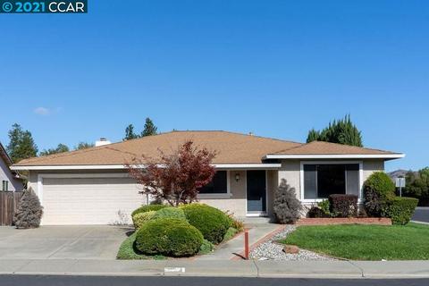 3236 Arroyo Dr, Fairfield, CA 94533 photo 1