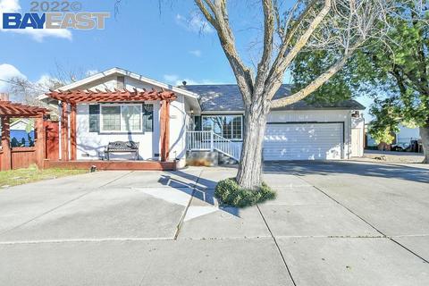 2771 Minta Ln, Antioch, CA 94509 photo 1