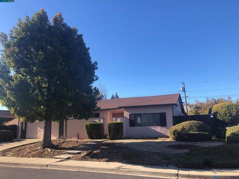 1763 Woodcrest Dr, Concord, CA 94521 photo 1