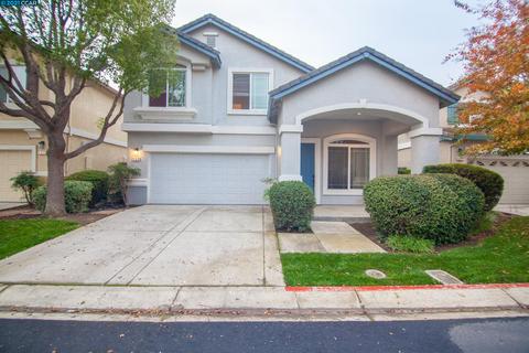 105 Prosperity Ct, Pittsburg, CA 94565 photo 1