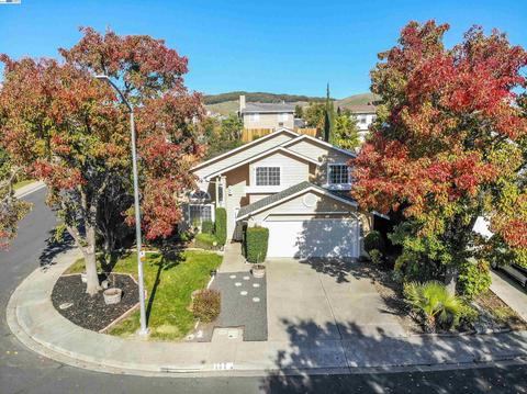300 Cimarron Dr, Vallejo, CA 94589 photo 1