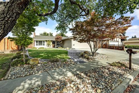 3331 Gloucester Pl, Fremont, CA 94555 photo 1