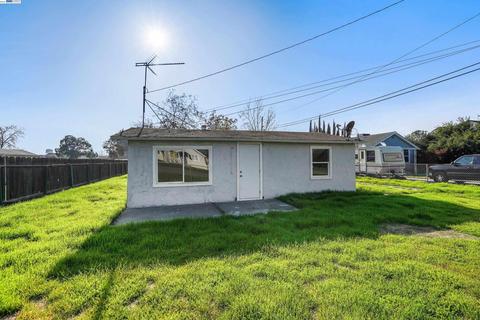 1830 E 23rd St, Merced, CA 95340 photo 1