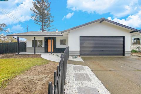 179 E Hemlock St, Vacaville, CA 95688 photo 1