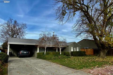 365 Eaton Ave, Tracy, CA 95376 photo 1
