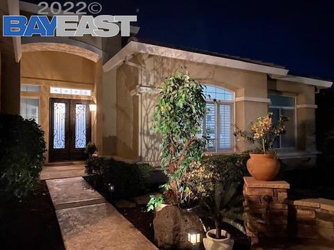 5243 Hunsaker Ct, Antioch, CA 94531 photo 1