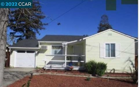 2401 Upland Dr, Concord, CA 94520 photo 1