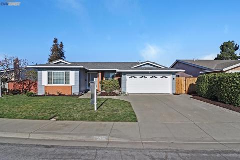 35250 Cornish Dr, Fremont, CA 94536 photo 1