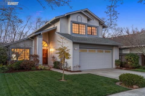 17 Ulster Pl, Alameda, CA 94502 photo 1