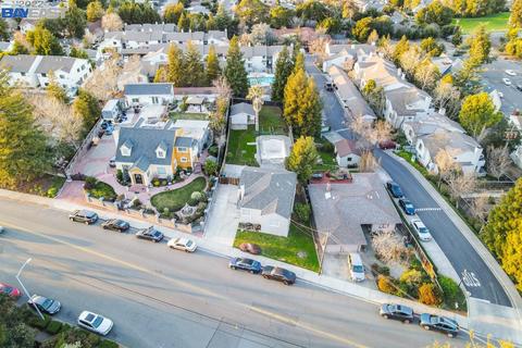 1776 D St, Hayward, CA 94541 photo 1