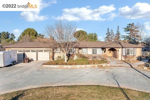 80 Meeks Ln, Oakley, CA 94561 photo 1