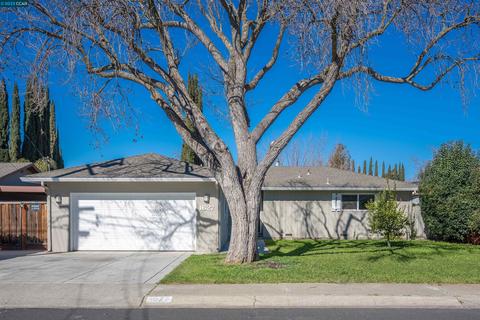 1627 Olympia St, Concord, CA 94521 photo 1