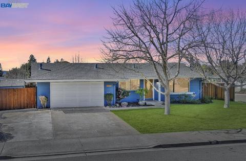 1657 Darwin Ave, Livermore, CA 94550 photo 1