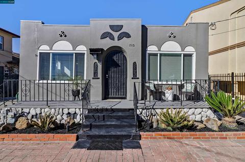 1515 Derby, Berkeley, CA 94703 photo 1