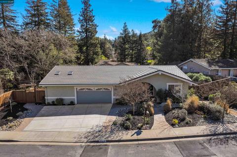 902 Tavan Estates Dr, Martinez, CA 94553 photo 1
