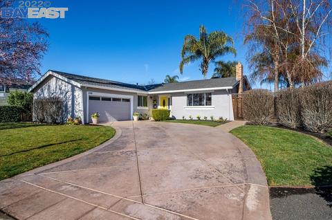 648 Ruby Rd, Livermore, CA 94550 photo 1