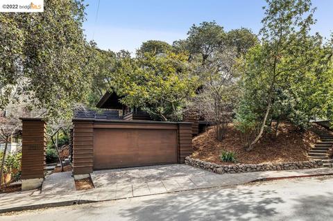 841 Contra Costa Ave, Berkeley, CA 94707 photo 1
