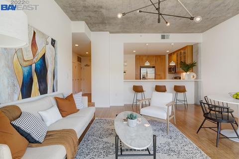 428 Alice St #818, Oakland, CA 94607 photo 1