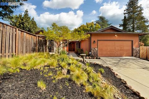 3030 Lanway Ct, Concord, CA 94518 photo 1