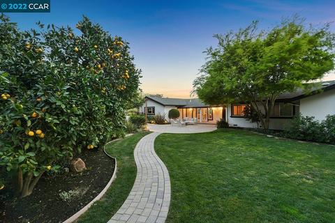 811 Mountain View Dr, Lafayette, CA 94549 photo 1