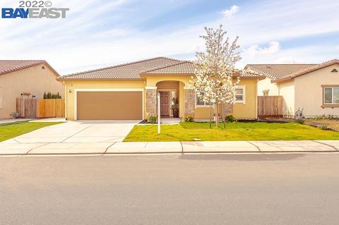 2313 Merlin Ln, Manteca, CA 95337 photo 1