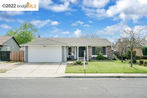 1801 Gamay Dr, Oakley, CA 94561 photo 1