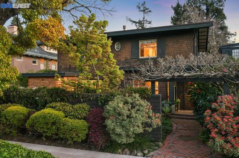 2940 Avalon Ave, Berkeley, CA 94705 photo 1