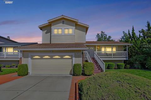 7677 Topaz Cir, Dublin, CA 94568 photo 1