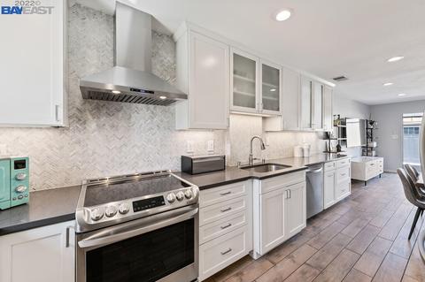 3445 Oleander Ave, Alameda, CA 94502 photo 1
