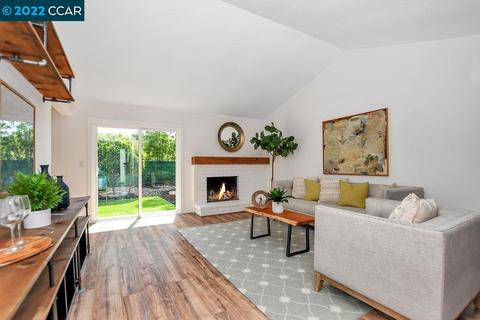 142 Iris Rd, Hercules, CA 94547 photo 1