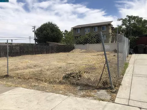 2111 Marsh Ave, Pittsburg, CA 94565 photo 1