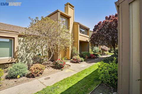 3142 Gilbert Ln, Alameda, CA 94502 photo 1
