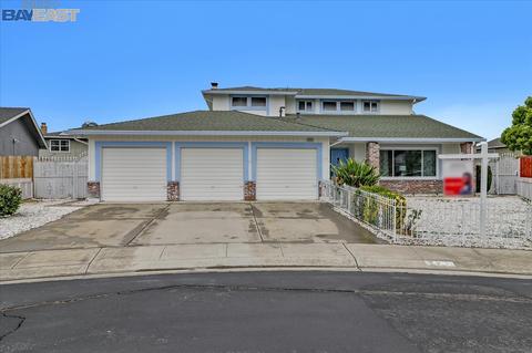 1441 Clipper Ct, Manteca, CA 95337 photo 1