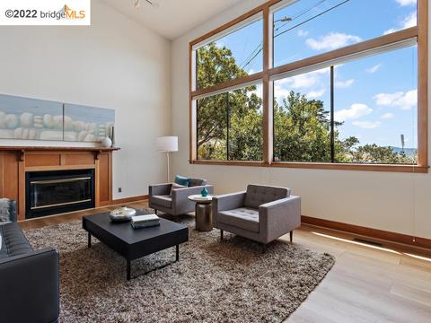 7 Crest Ave, Richmond, CA 94801 photo 1