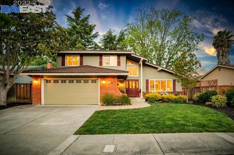 3243 Picadilly Ct, Pleasanton, CA 94588 photo 1