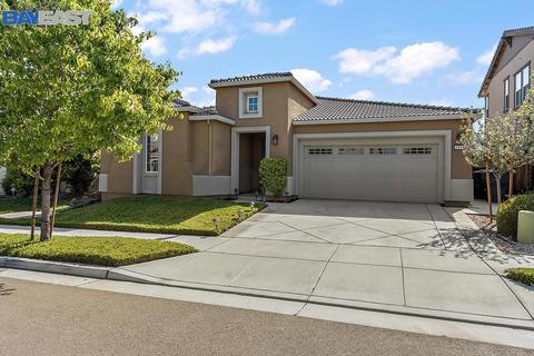 2574 Lotus Way, Tracy, CA 95376 photo 1