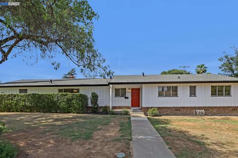 5429 Gibbons Dr, Carmichael, CA 95608 photo 1