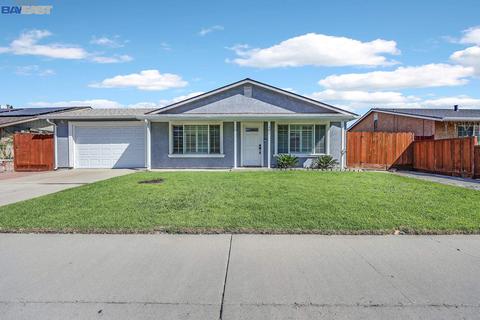 401 Bella Pl, Lathrop, CA 95330 photo 1