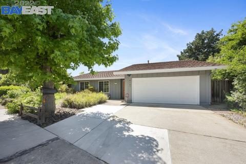 4689 S Larwin Ave, Concord, CA 94521 photo 1