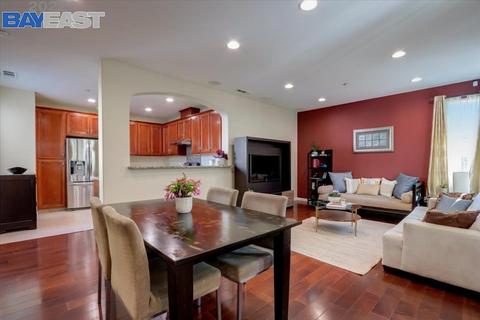 328 Belshaw Dr, Milpitas, CA 95035 photo 1