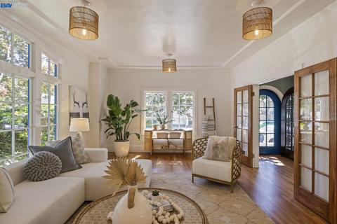 844 Pacific Ave, Alameda, CA 94501 photo 1