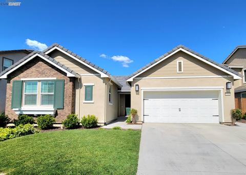 1564 Oleander Ave, Manteca, CA 95337 photo 1