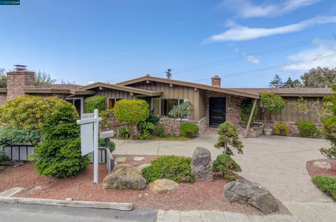 2 Highgate Rd, Kensington, CA 94707 photo 1