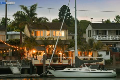 3105 Marina Dr, Alameda, CA 94501 photo 1