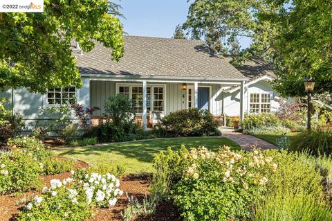 4 Foothill Park Ter, Lafayette, CA 94549 photo 1