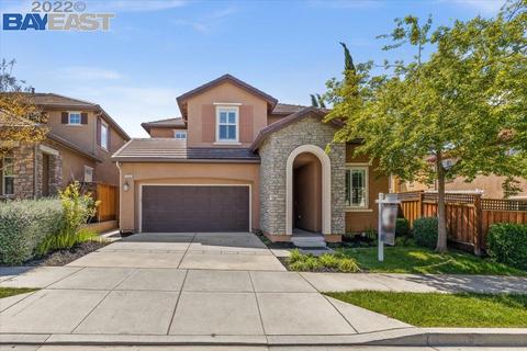 2320 W Cantara Dr, Dublin, CA 94568 photo 1