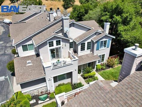 7443 Brigadoon Way, Dublin, CA 94568 photo 1